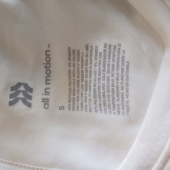 All in motion off-white workout top size small - Picture 5 of 6